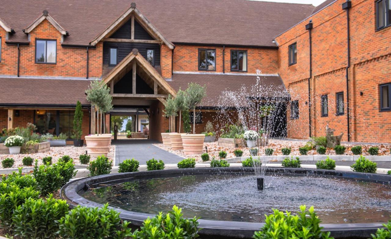 Cottesmore Hotel Golf & Country Club Crawley  Exterior foto