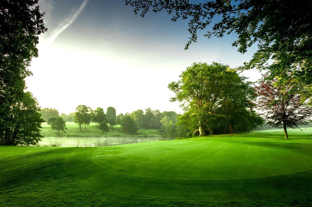 Cottesmore Hotel Golf & Country Club Crawley  Exterior foto